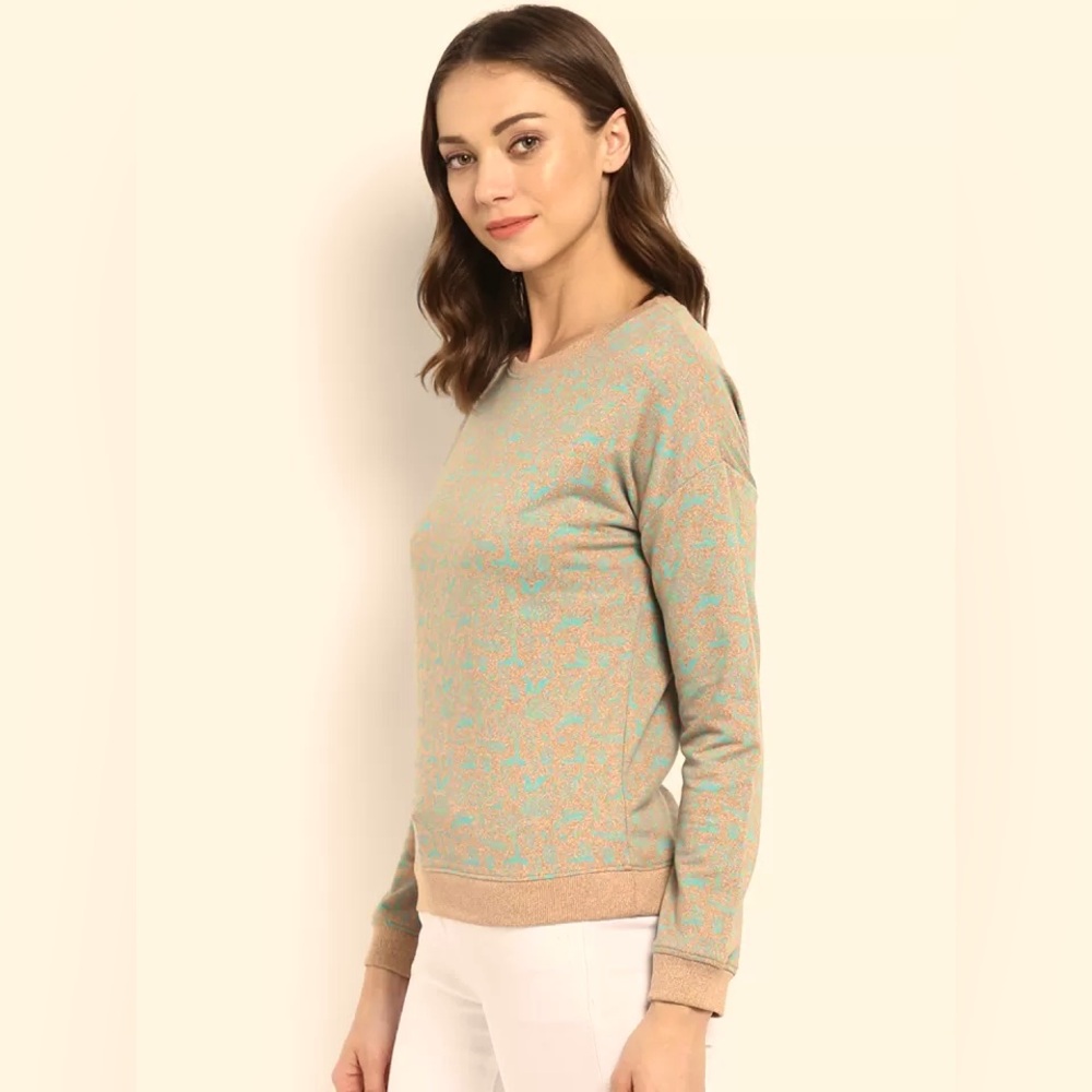 NWT Chumbak Forest Friends Sweatshirt in Beige and Turquoise